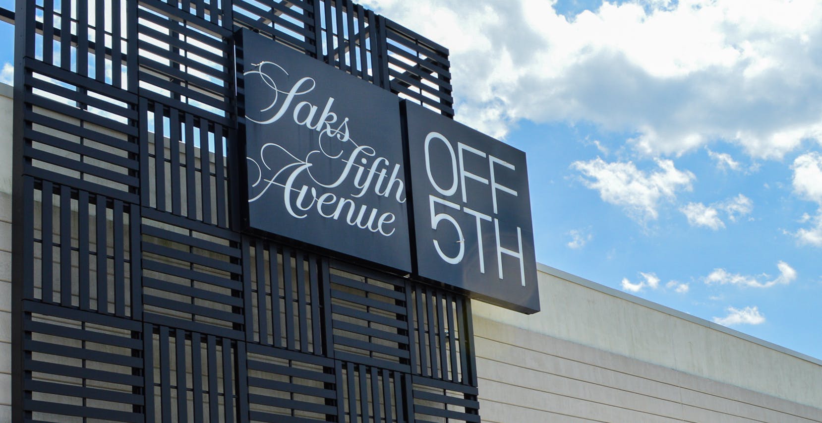 Saks Fifth Avenue OFF 5TH, Brands of the World™