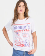 Juniors' Snoopy Graphic Tee