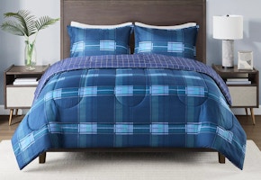 JLA Home Plaid Comforter Set