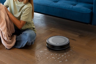 Lefant Robot Vacuum Cleaner being used
