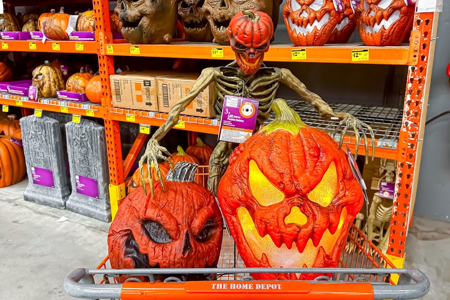 home-depot-halloween-2024