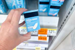 hand holding neutrogena hydro boost clearance