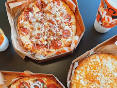 schlotzskys pizza