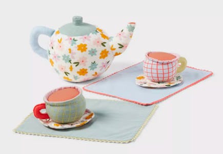 Pillowfort Tea Set