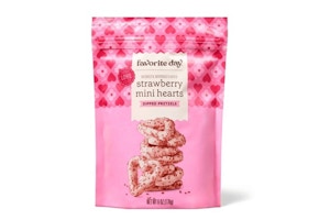 Favorite Day Heart Dipped Pretzels