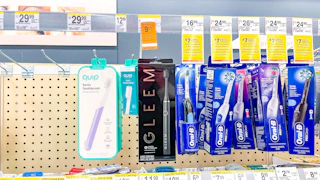 walgreens-oral-care-aisle-clearance-kcl-4253