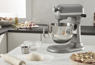 refurbished kitchenaid professional 600 series 6 quart bowl lift stand mixer lifestyle image 2023 1679416065 1679416065
