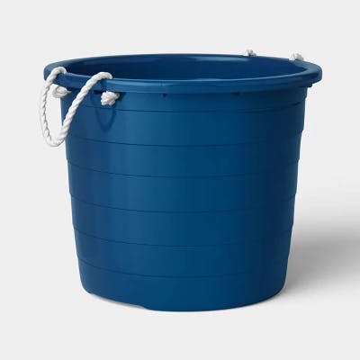 Room Essentials Beverage Tub