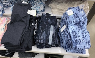 old-navy-women--active-leggings-2021