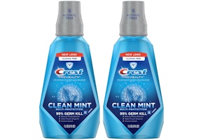 2 Crest Mouthwashes