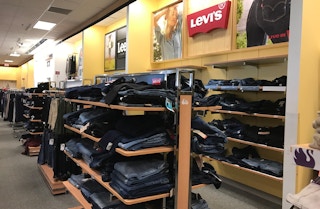 Kohls Levis 022317C
