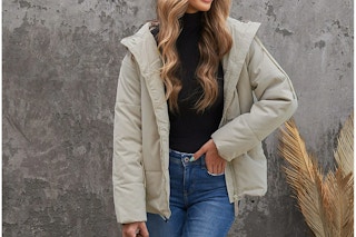 Walmart women's puffer jacket