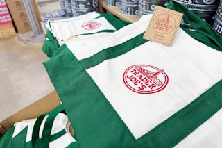 trader-joes-canvas-tote-5