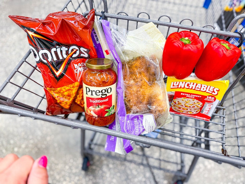 giant-food-doritos-peppers-prego-chicken-lunchables