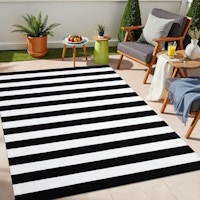 Outdoor Striped Rug
