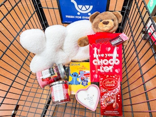 kroger-valentine-clearance-2