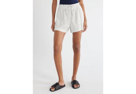 Time and Tru Women's Shorts