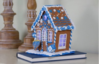 kurt adler hanukkah tablepiece feat image jcpenney 102821 1635425999 1635425999