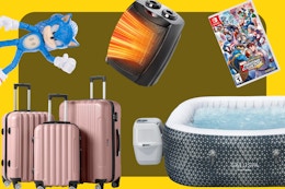 Sonic toy, space heater, Nintendo game, luggage set, Saluspa hot tub