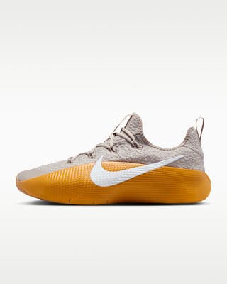 Nike Men's LeBron TR 1 Shoes