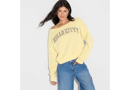 Hello Kitty Women's Sweatshirt