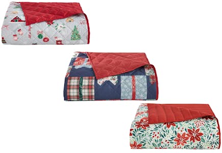 Holiday Lane Quilt Set