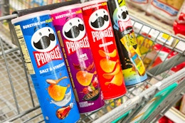 pringles in shopping cart