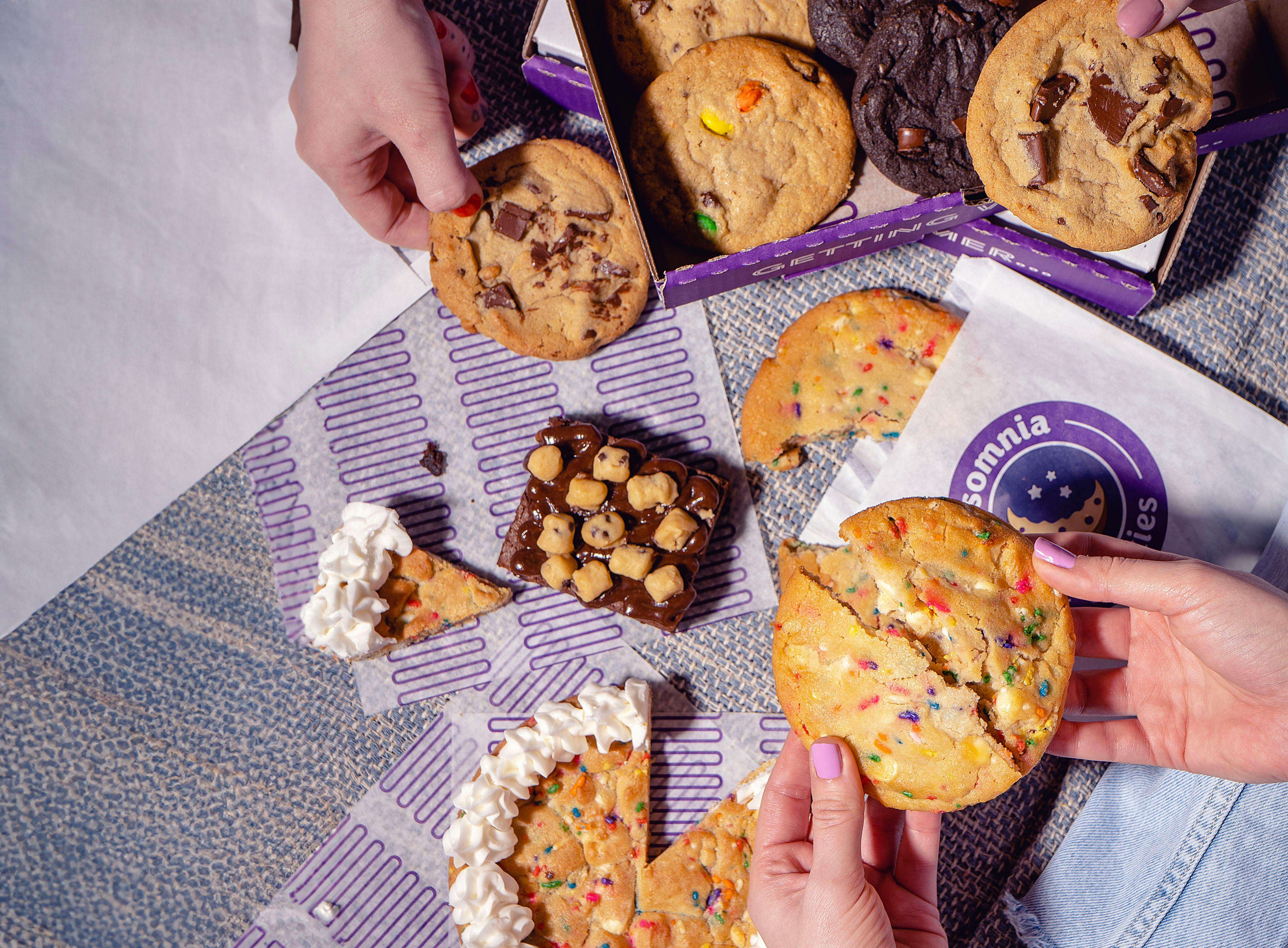 FREE 6-Pack of Insomnia Cookies for Students and Teachers With $5 Purchase
