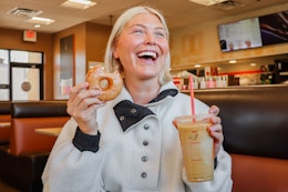 Current Dunkin’ Deals: FREE Donut With Drink Purchase Today card image