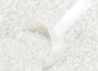 amazon snow joe ice melter 2022 2 1672230558 1672230559