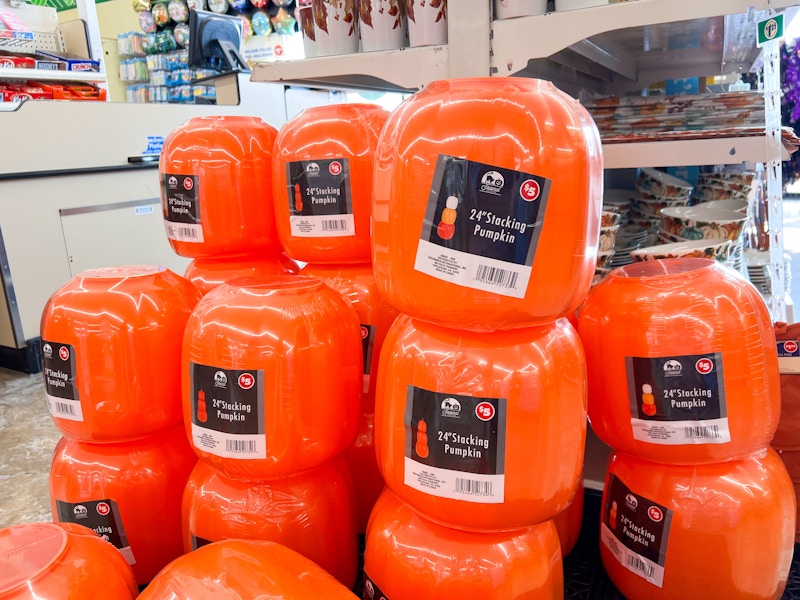 stacking pumpkins