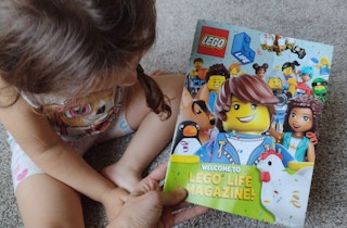 free-lego-life-magazine-2021-b