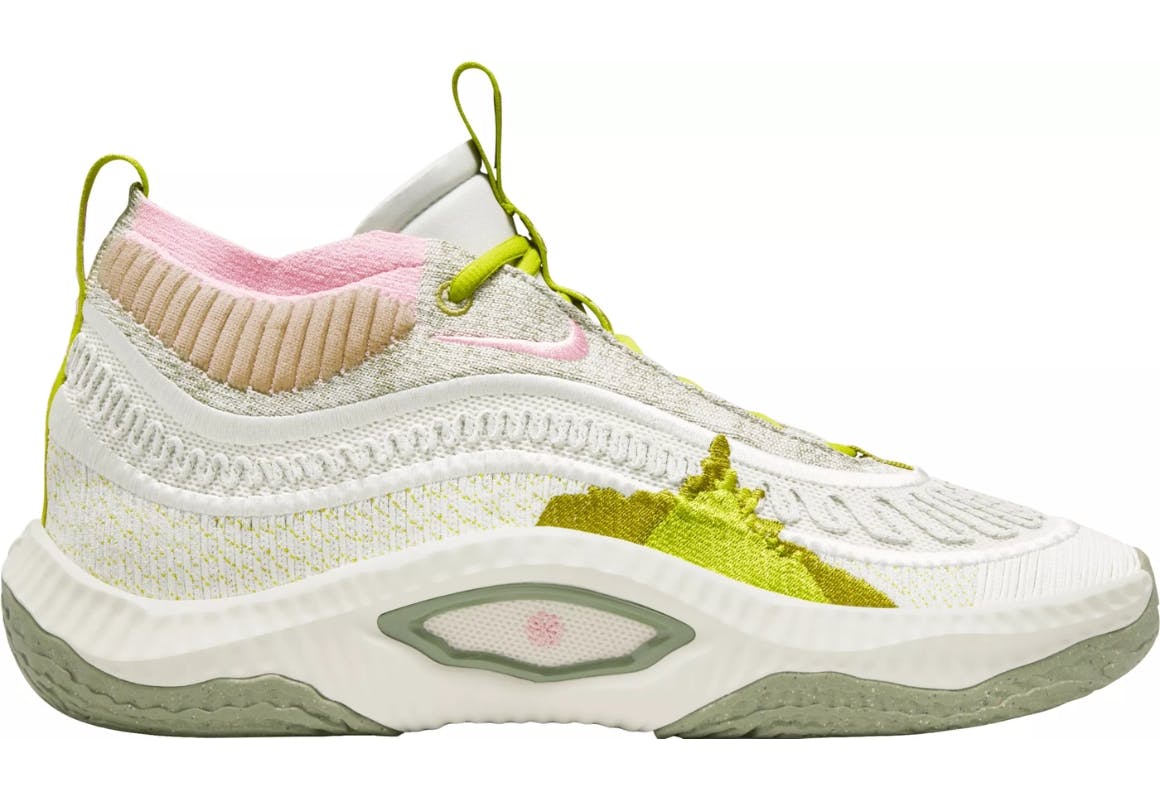 Nike Adult Cosmic Basketball Shoes