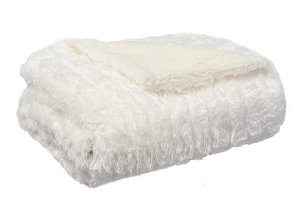 Royal Luxe Faux-Sherpa Throw