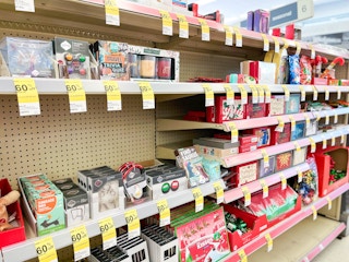 walgreens 60 percent holiday clearance 010922 1641763993 1641763993