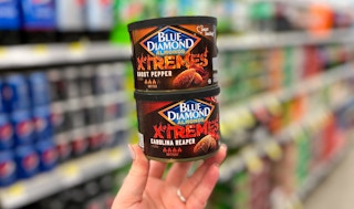 hand holding blue diamond xtreme almonds