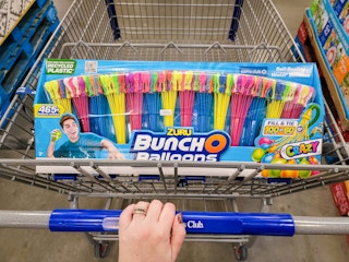 bunch o balloons in a cart