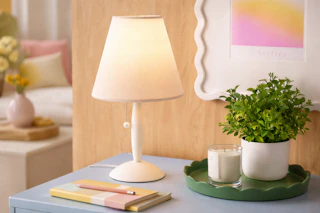 Target-Room-Essentials-mini-stick-lamp-1