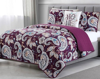 zulily-quilt-set-feature-2022-may-2