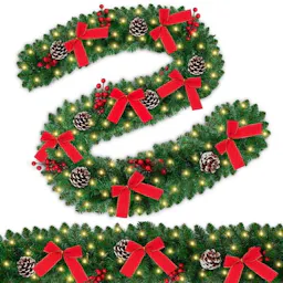 Pre-Lit Christmas Garland