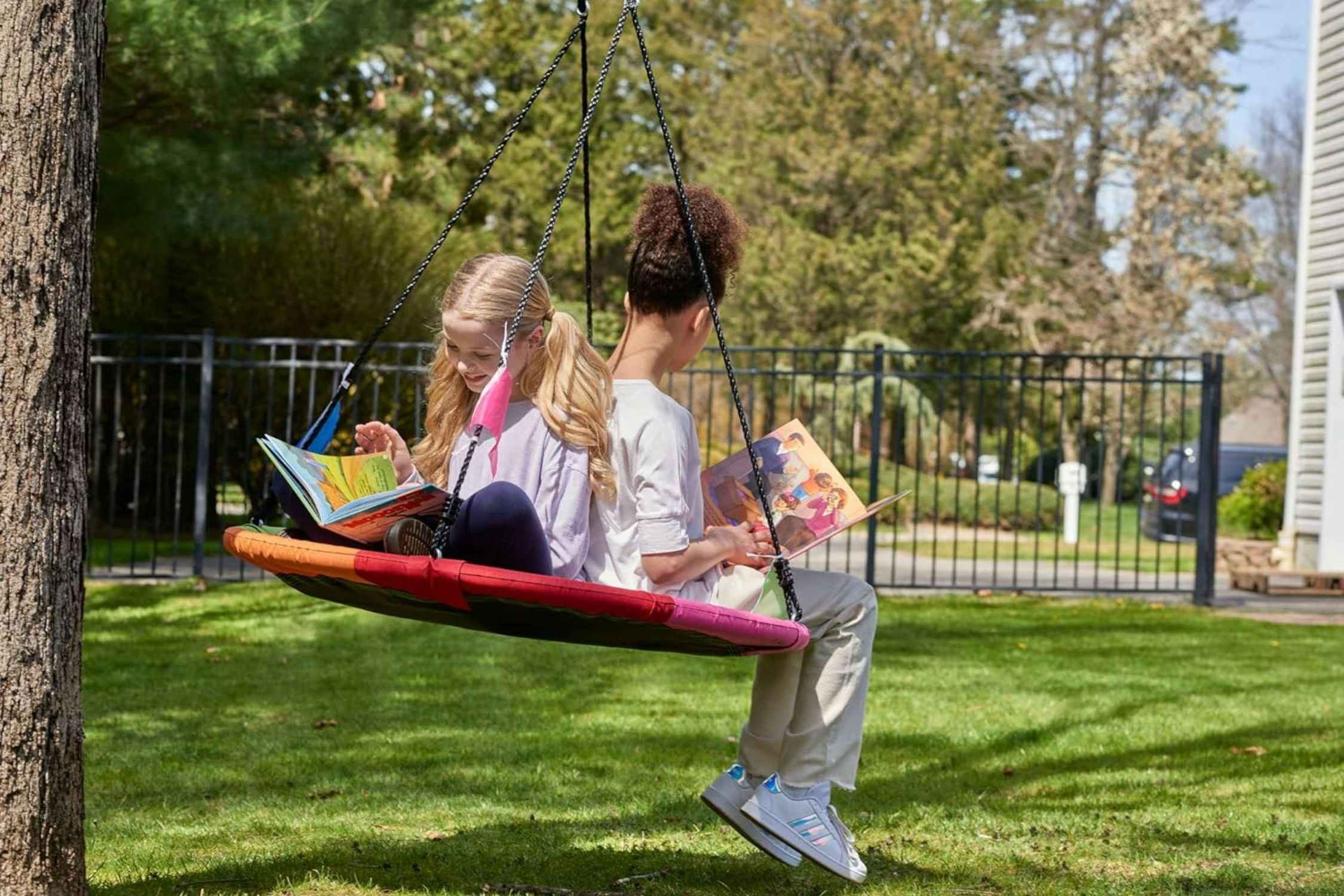 Get a 40-Inch Saucer Swing for Just $45 on Amazon (Reg. $60)