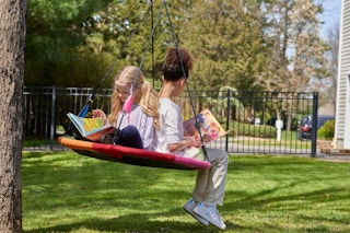 saucer-swing-amazon