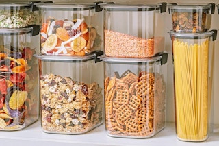 Rubbermaid Brilliance Plastic Food Storage Pantry Baking Set