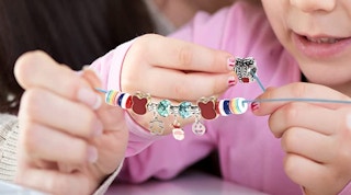 amazon charm bracletjpg 1680794361 1680794362