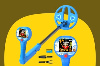 DR.ÖTEK Metal Detector for Kids on a yellow background.