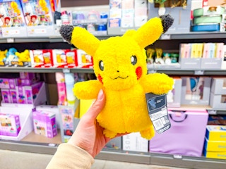 aldi-pokemon-plush-