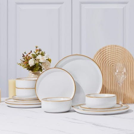 Dinnerware Set