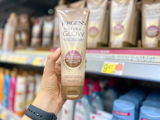 Jergens Natural Glow Daily Moisturizer at Walmart