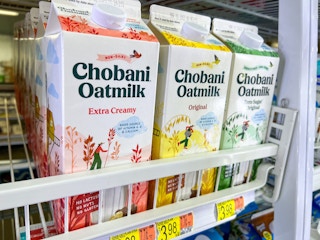 walmart chobani oatmilk b 2022 1672500153 1672500153