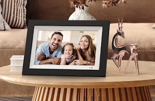 amazon digital picutre framejpg 1681409326 1681409326